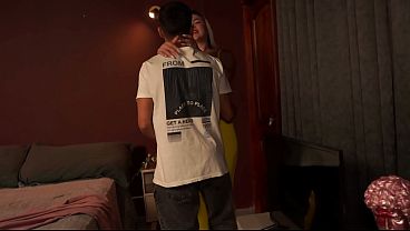 Busty slut fucks her boyfriend’s friend because she prefers big dicks