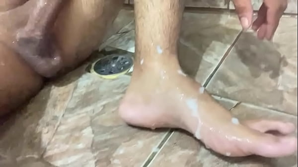 Melhor gozada nos pés