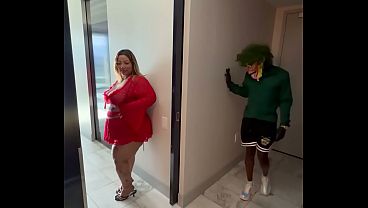 BBW SLUTS REVERSE GANGBANG CLOWN & HE CREAMPIES ALL OF THEM